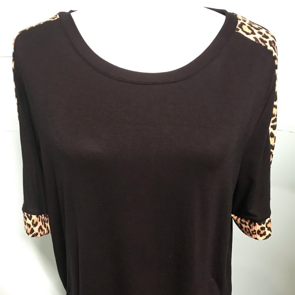 Short sleeve tunic top